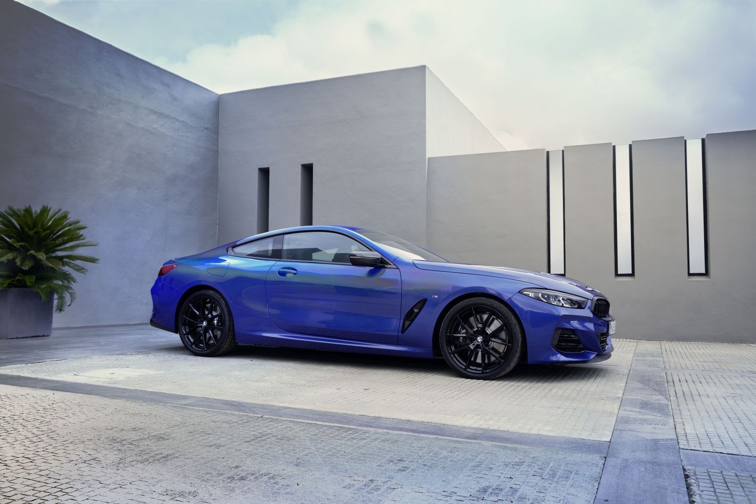 Bmw 8 series g15